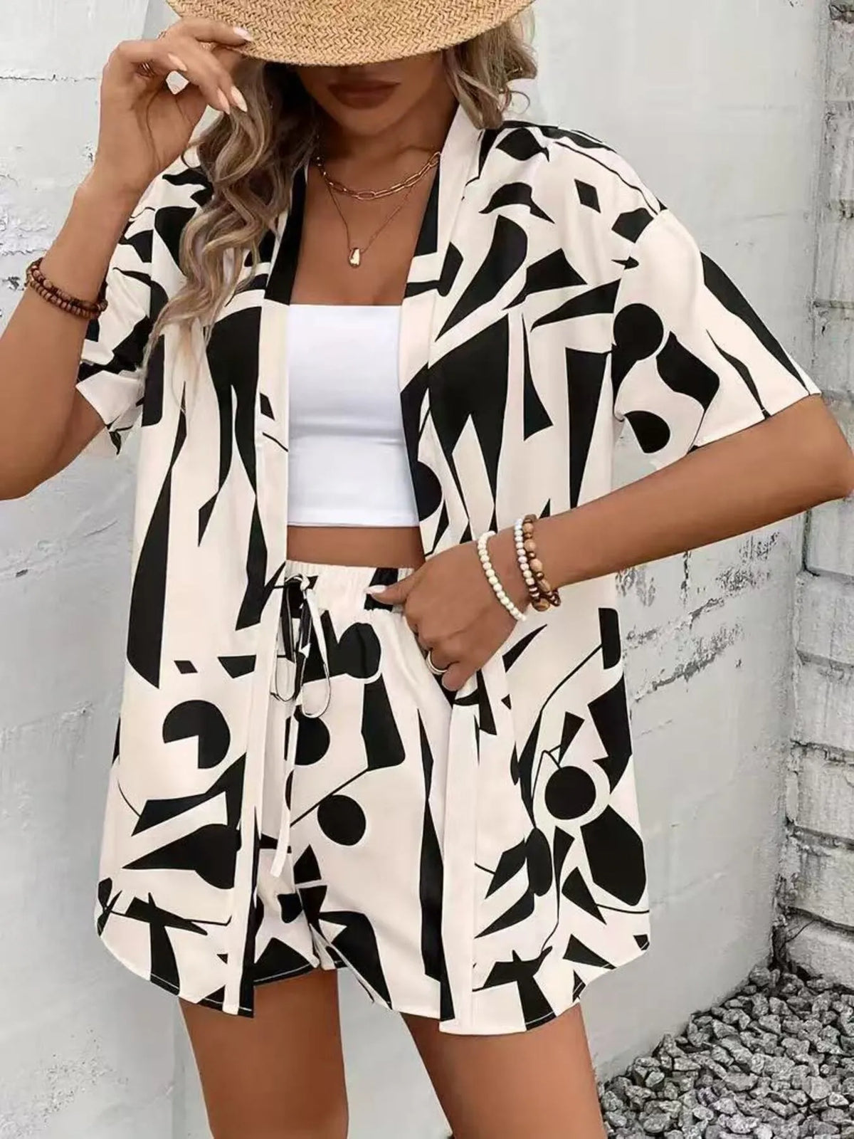 Printed Open Front Cardigan Shorts Set (7)