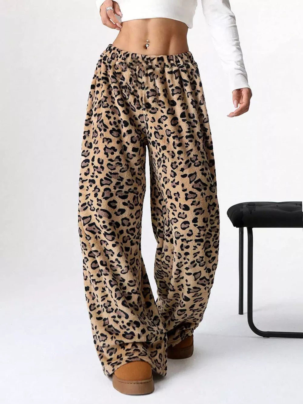 Leopard Wide Leg Plush Pants (24)
