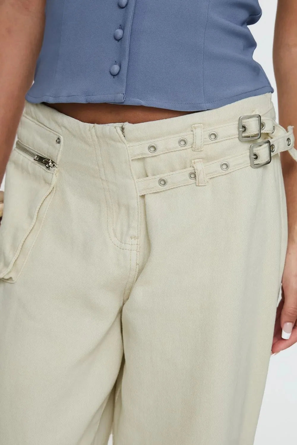 Wide Leg Jeans Pockets (11)