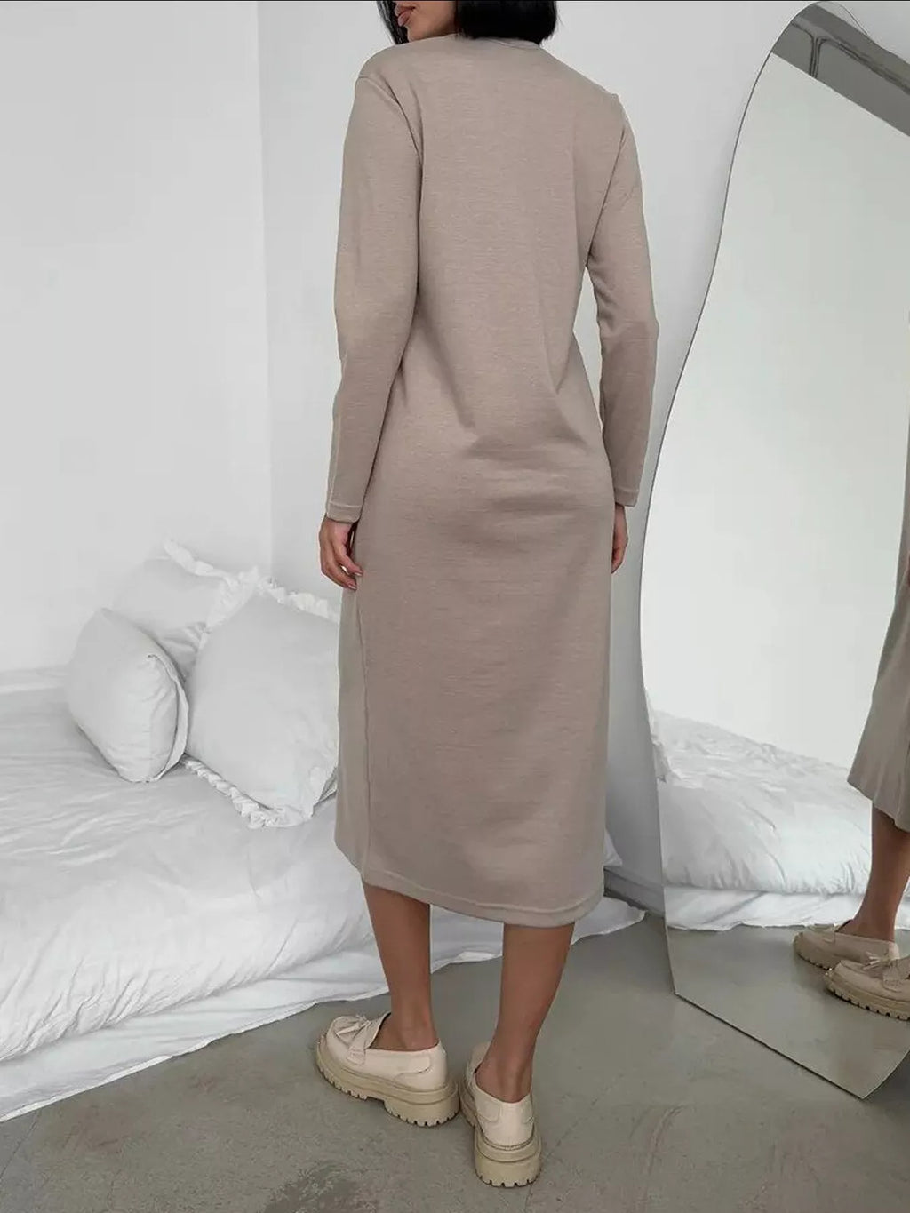 Round Neck Long-sleeve Midi Dress (14)