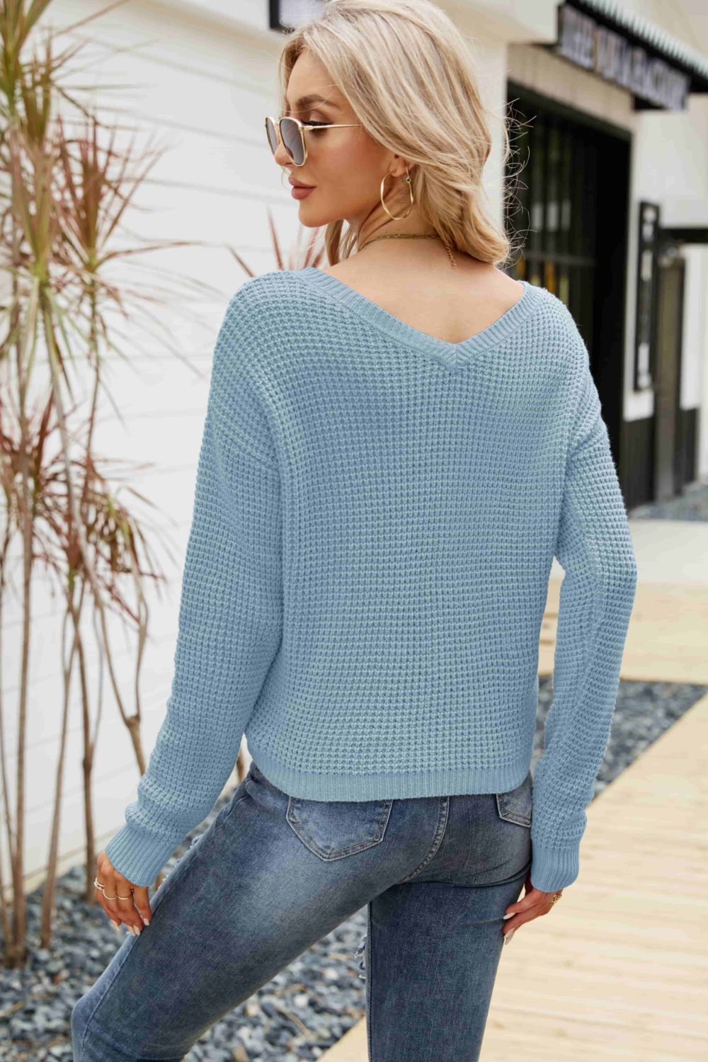 Waffle-knit Drawstring Detail V-neck Sweater (5)