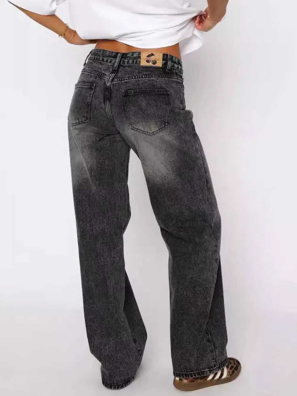 Wide Leg Jeans Pockets (15)