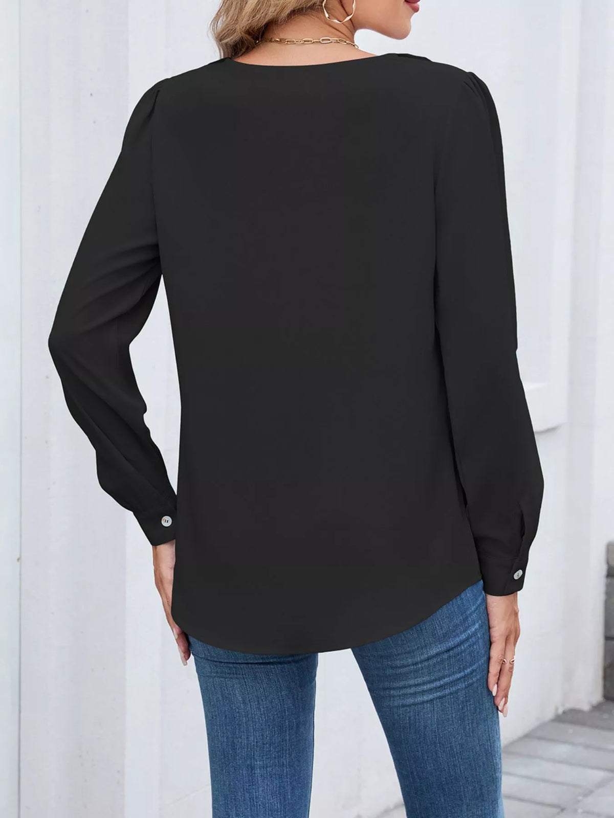 Ruffled V-neck Long Sleeve Blouse (15)