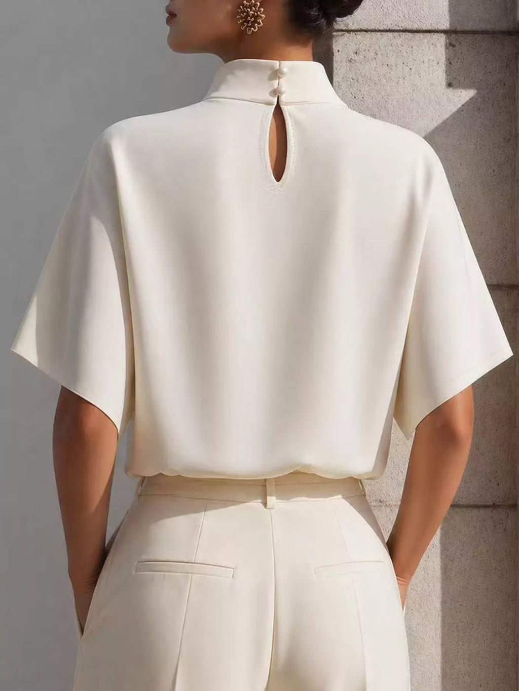 Mock Neck Short Sleeve T-shirt (5)