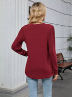 V-neck Long Sleeve Relaxed Fit T-shirt (20)