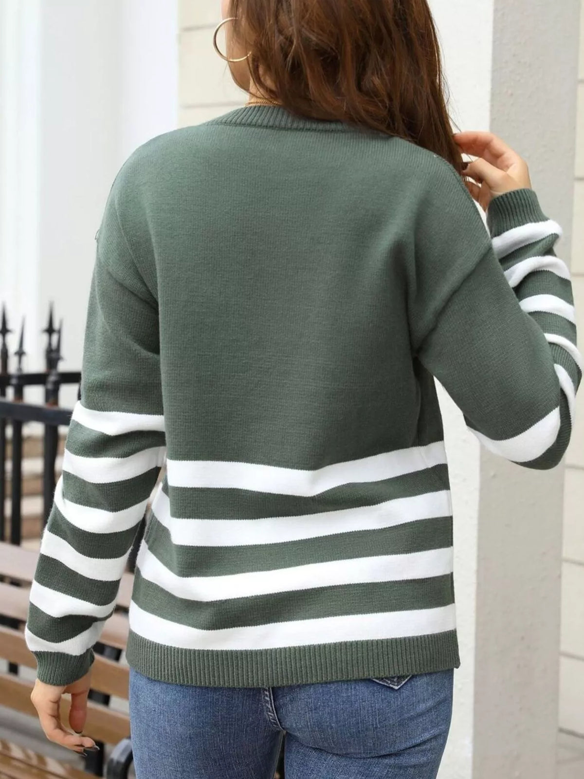 Striped Trim Crew Neck Sweater (11)