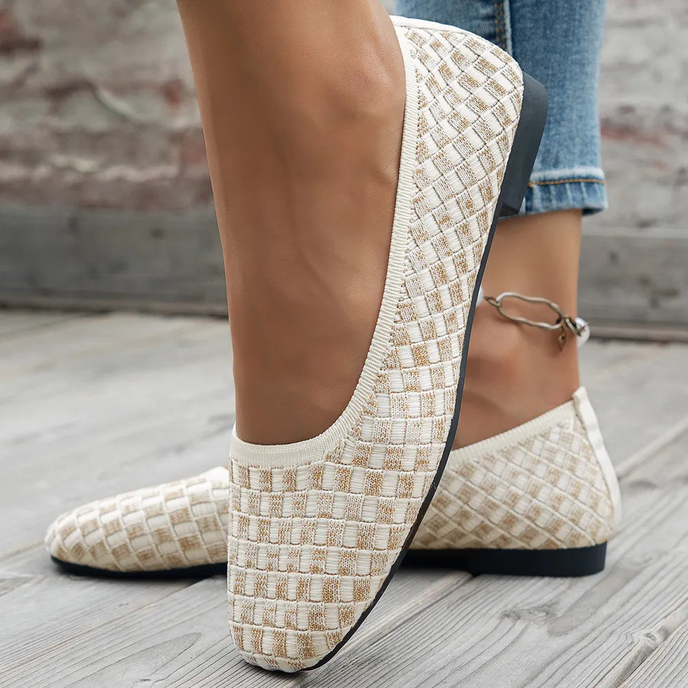 Mesh Round Toe Flat Slip-ons (4)