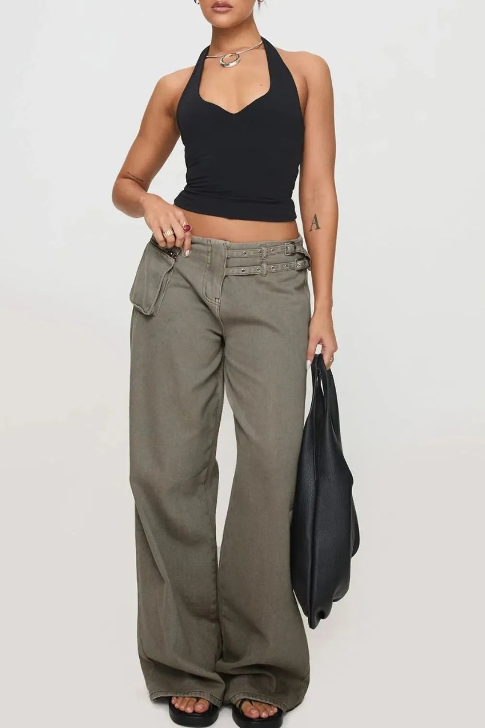 Wide Leg Jeans Pockets (6)