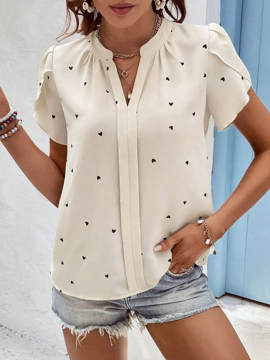 Heart Print Petal Sleeve Blouse (4)