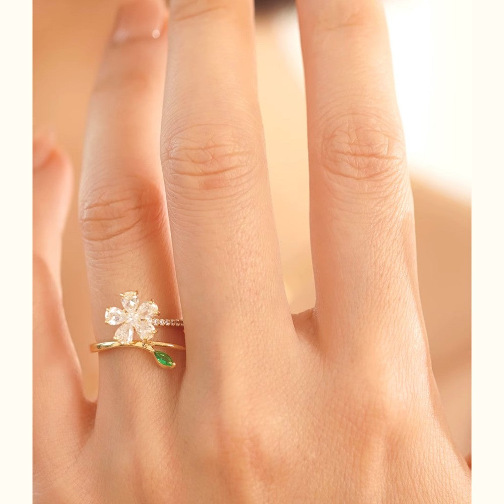 Can Rotate Crystal Cherry Blossom Ring photo 3