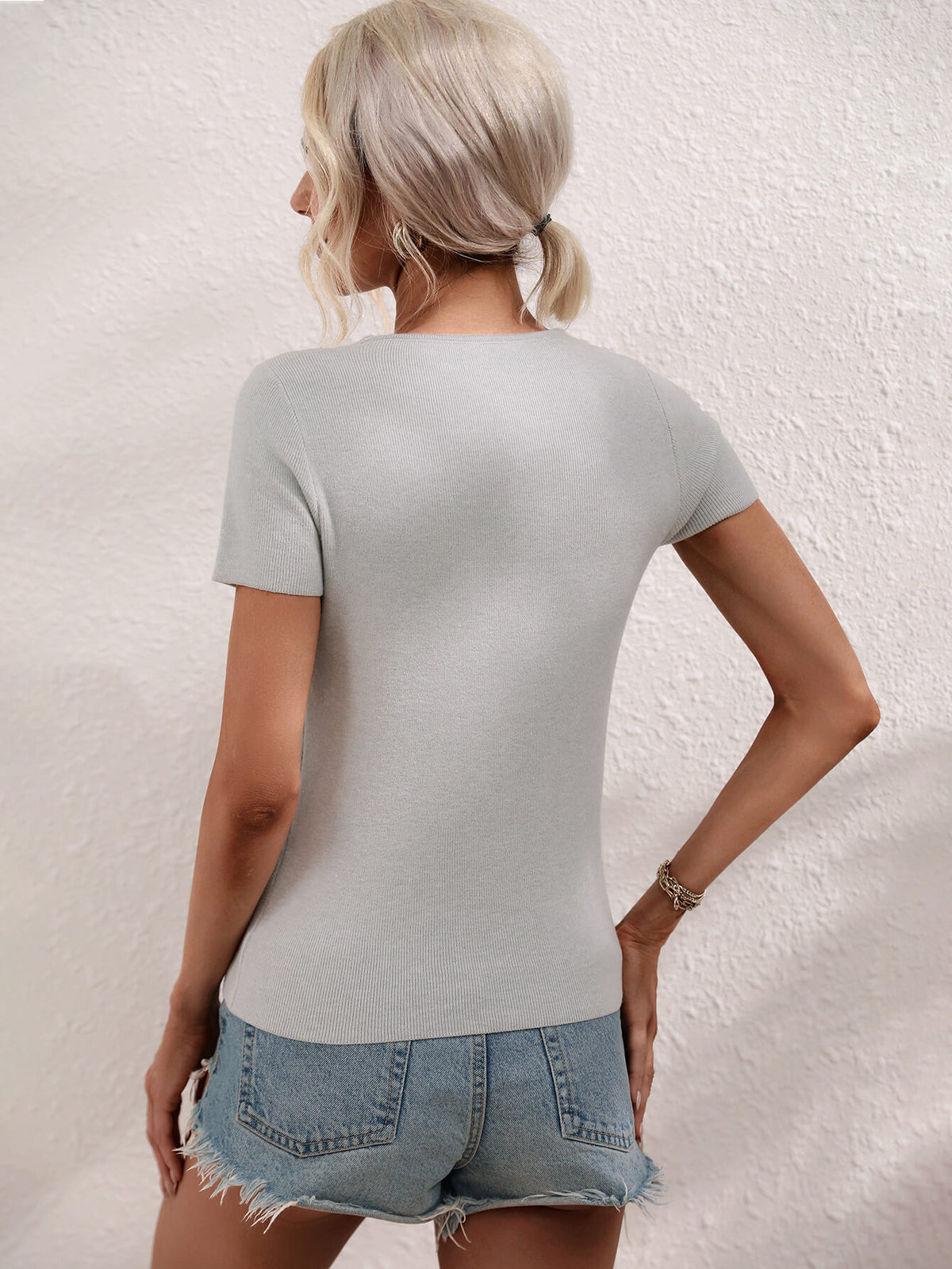 Cutout Round Neck Short Sleeve Knit Top (12)
