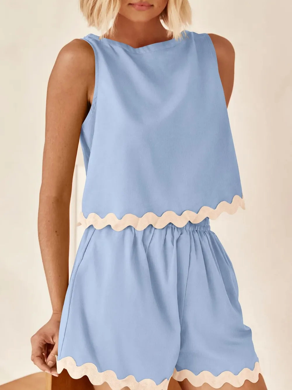 Contrast Trim Round Neck Top Shorts Set (15)