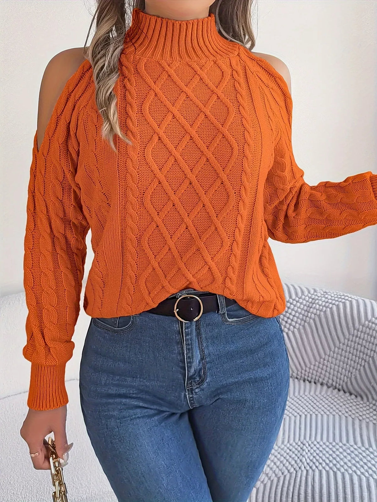 Cold-shoulder Cable Knit Sweater (6)