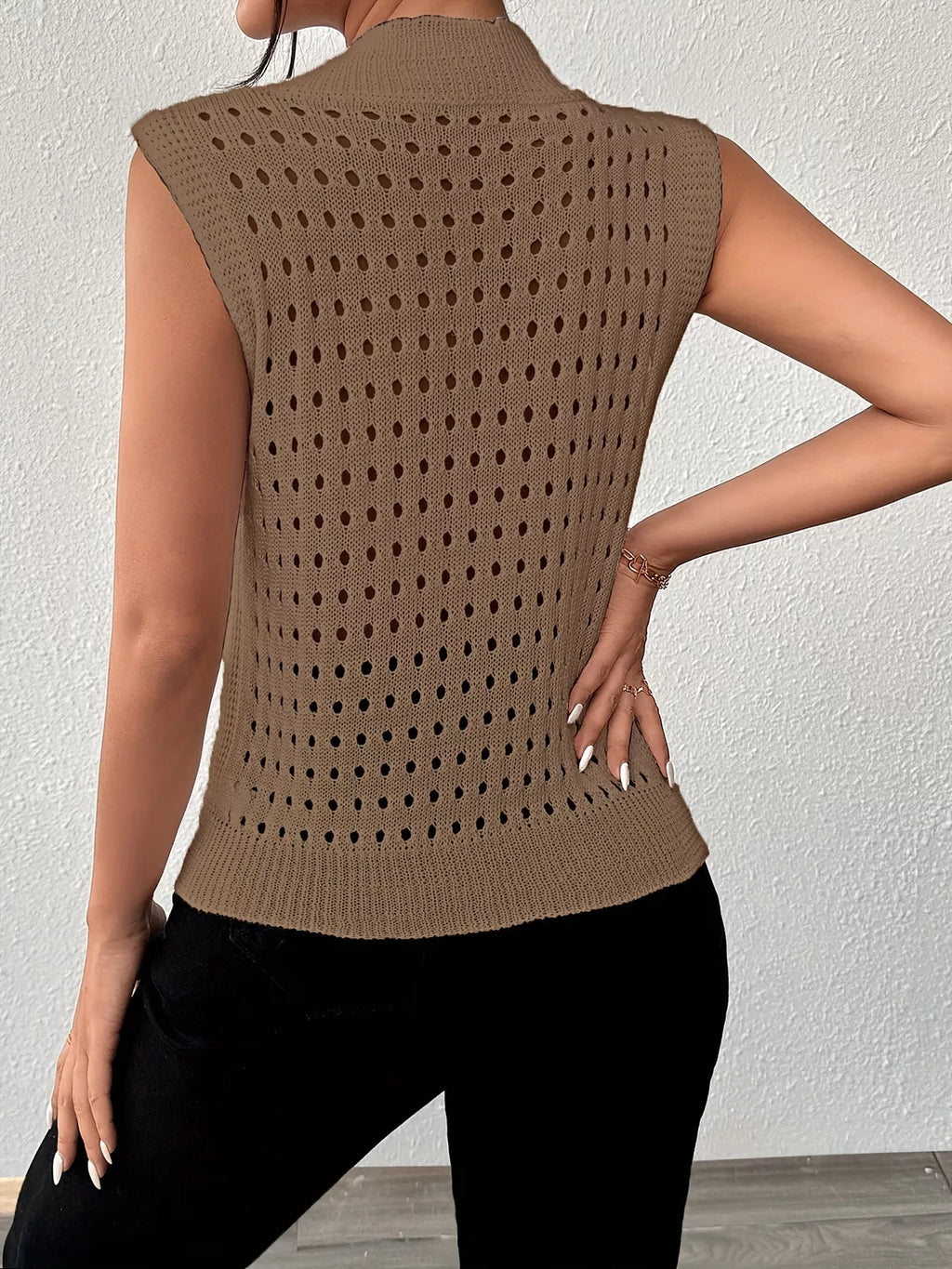 Hollow Out Round Neck Knit Tank (23)