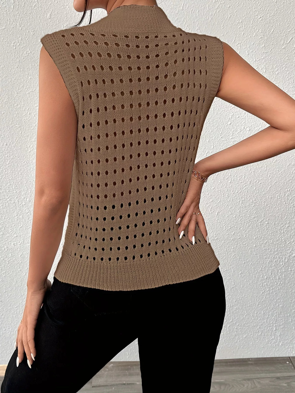 Hollow Out Round Neck Knit Tank (23)