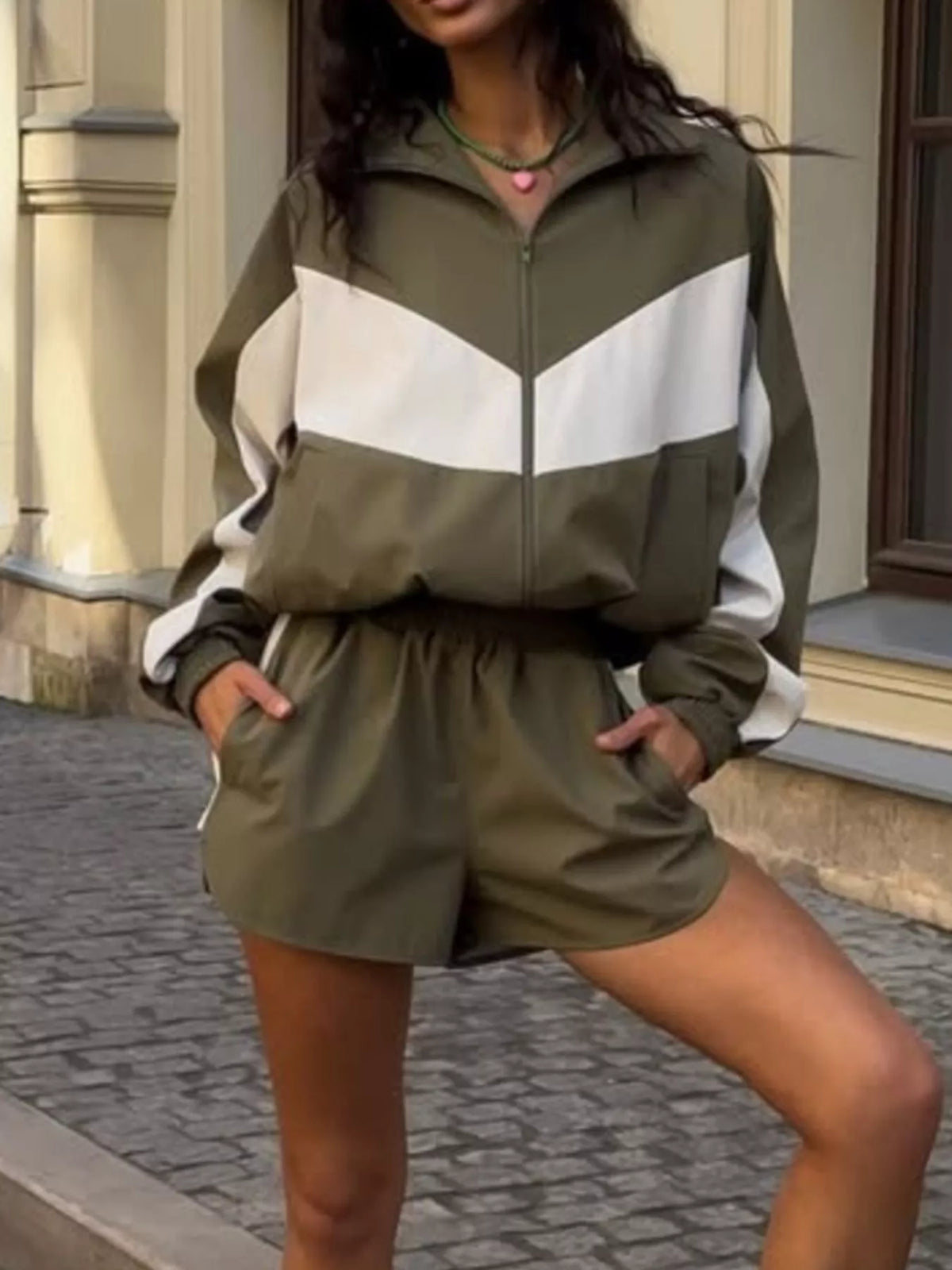 Color-block Zip-up Jacket Shorts Set (14)