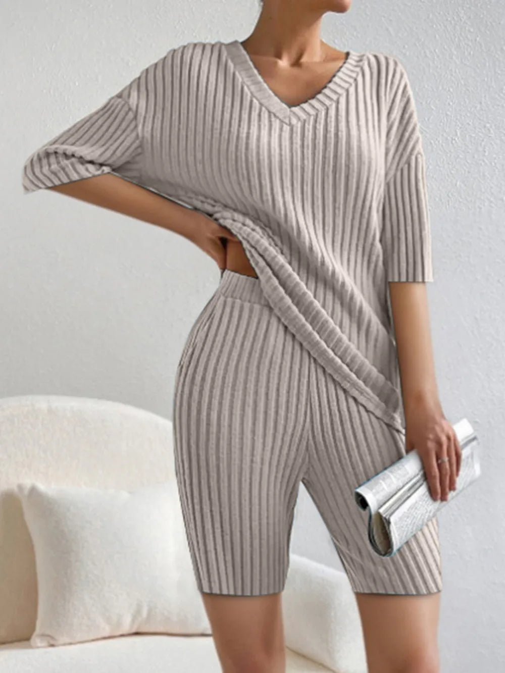Ribbed V-neck Top Shorts Set (5)