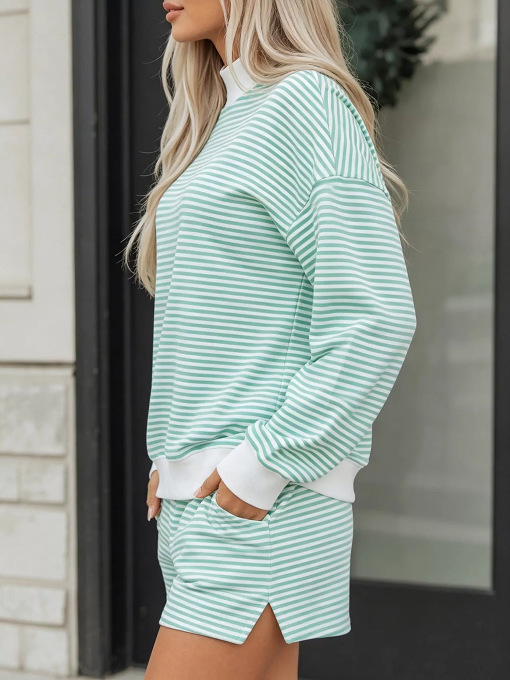 Striped Oversized Sweatshirt Shorts Set (9)