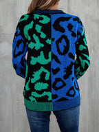 Round Neck Contrast Dropped Shoulder Sweater (9)