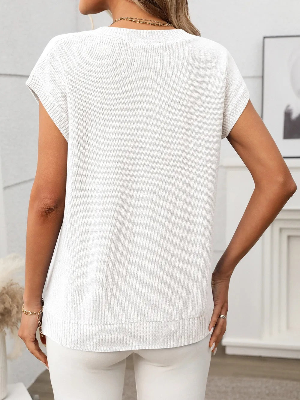Cable-knit V-neck Short Sleeve Knit Top (18)