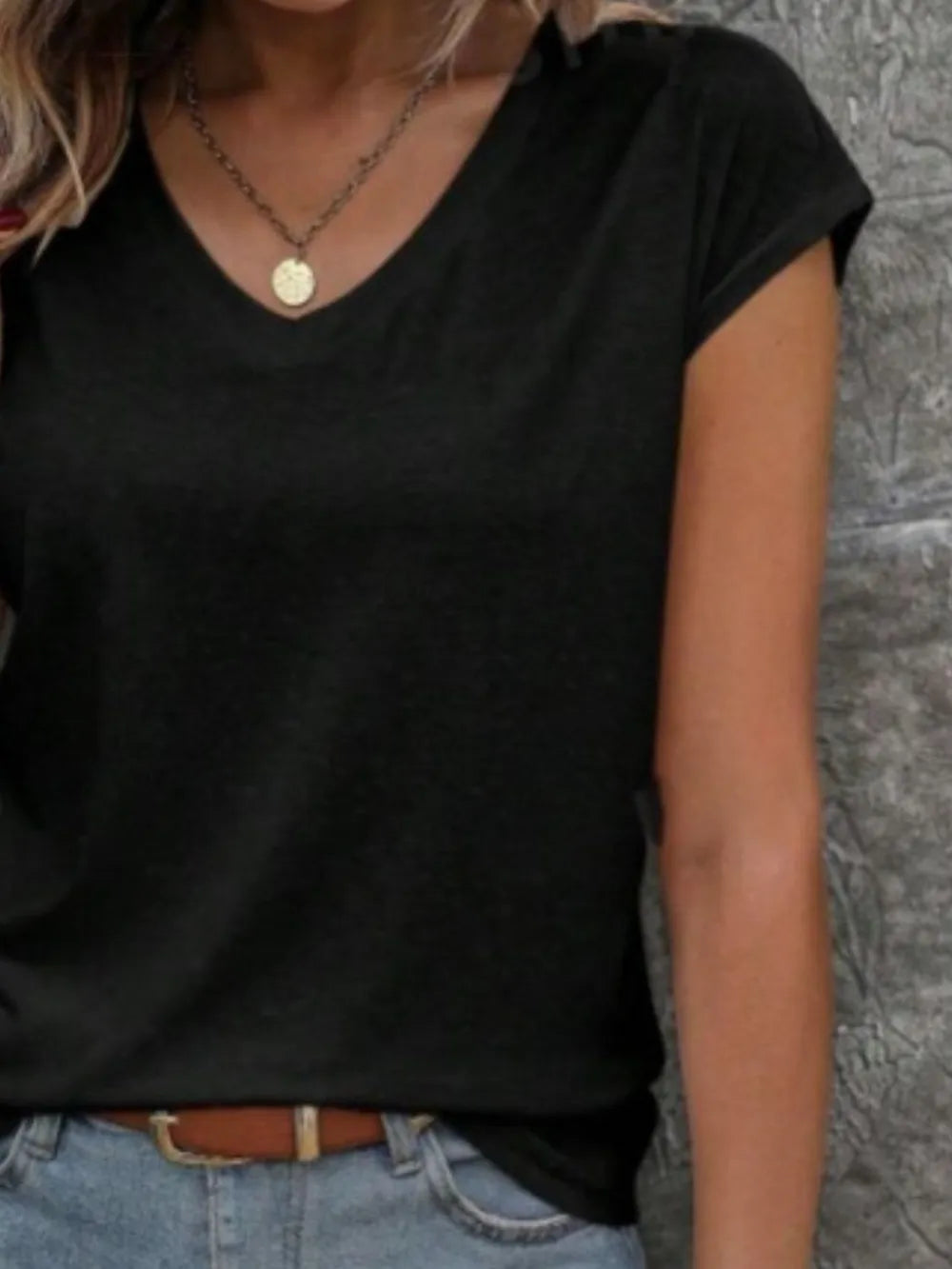V-neck Short Sleeve T-shirt (12)
