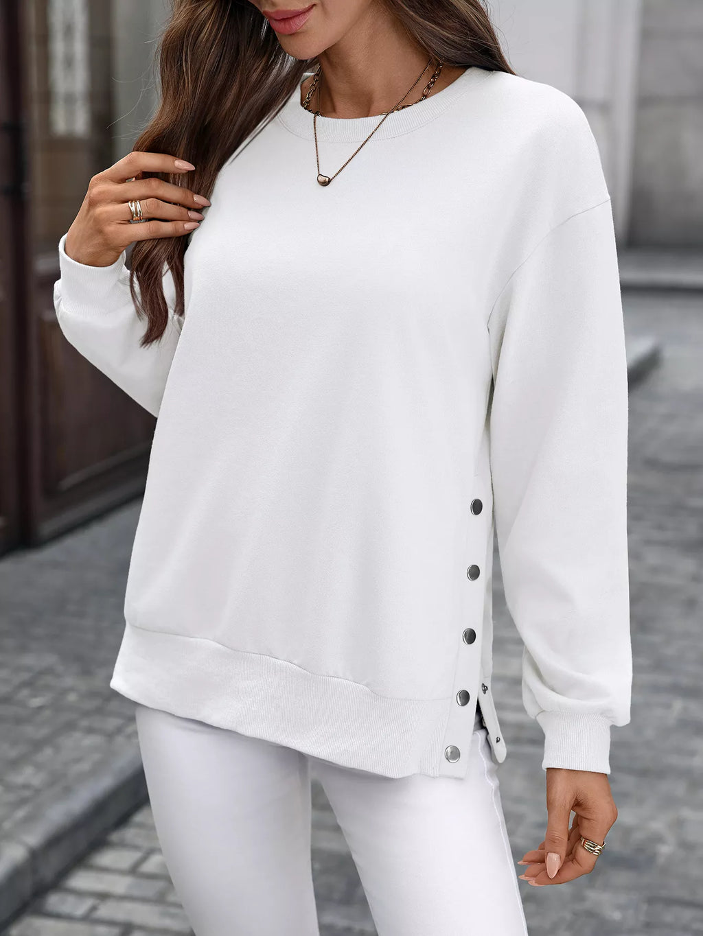 Side Snap Round Neck Sweatshirt (26)