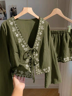 Embroidered Tie-front Top Shorts Set (3)