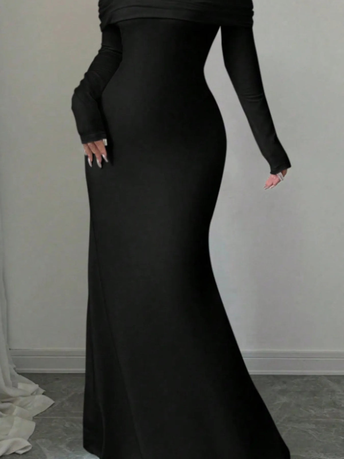 Off-shoulder Long Sleeve Bodycon Maxi Dress (4)