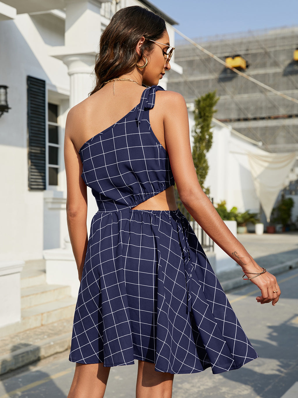 Grid One-shoulder Tied Cutout Dress (2)