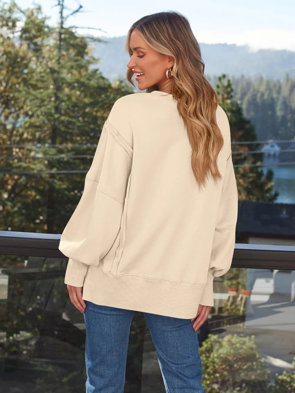 Slit Round Neck Long Sleeve Sweatshirt (12)