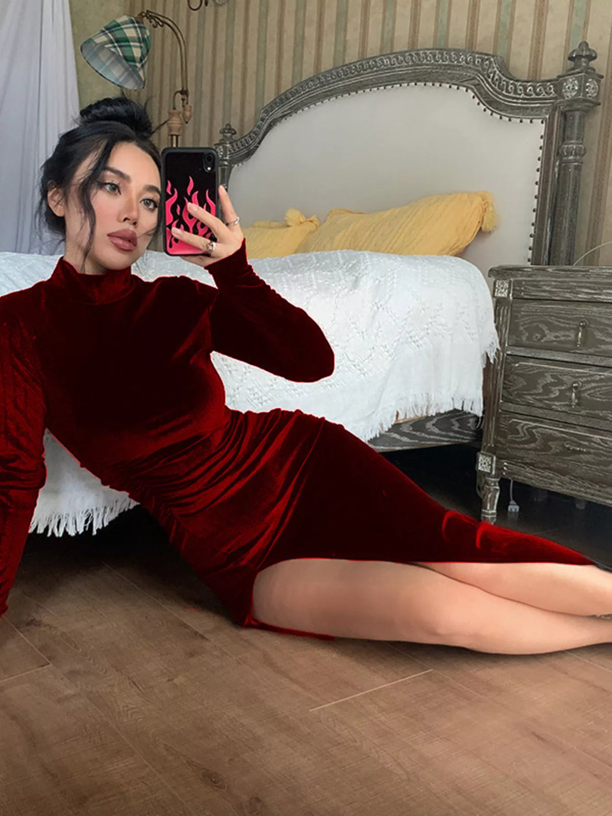 Velvet High-neck Slit Dress (7)