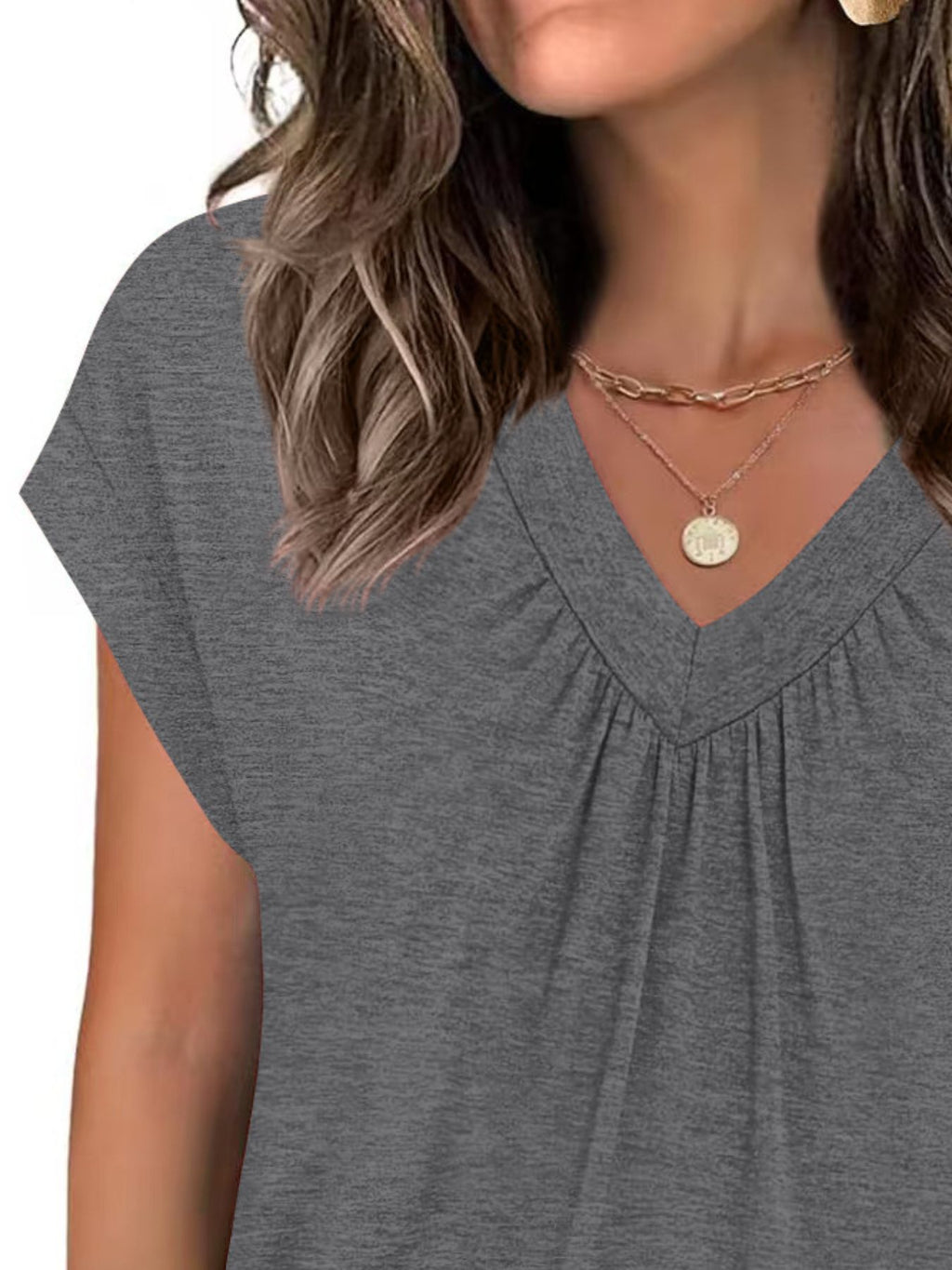 V-neck Relaxed Fit T-shirt (2)