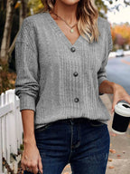 V-neck Long Sleeve T-shirt (8)