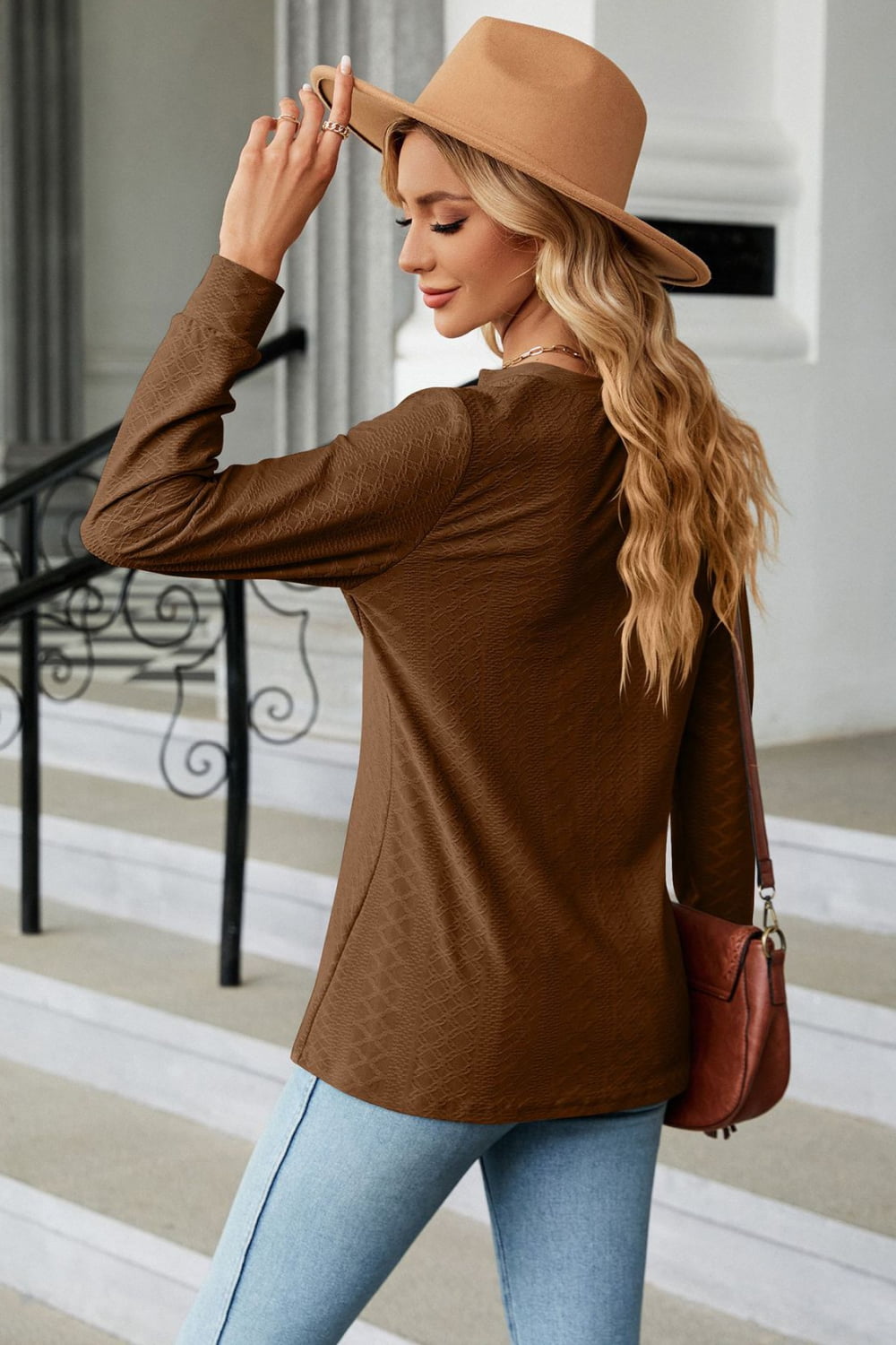 Notched Neck Long Sleeve Buttoned Blouse (18)