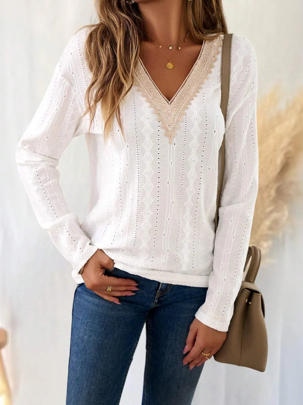 Eyelet V-neck Dropped Shoulder T-shirt (3)
