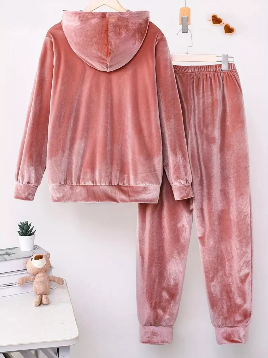 Full Size Velvet Hoodie Pants Set Plus (2)