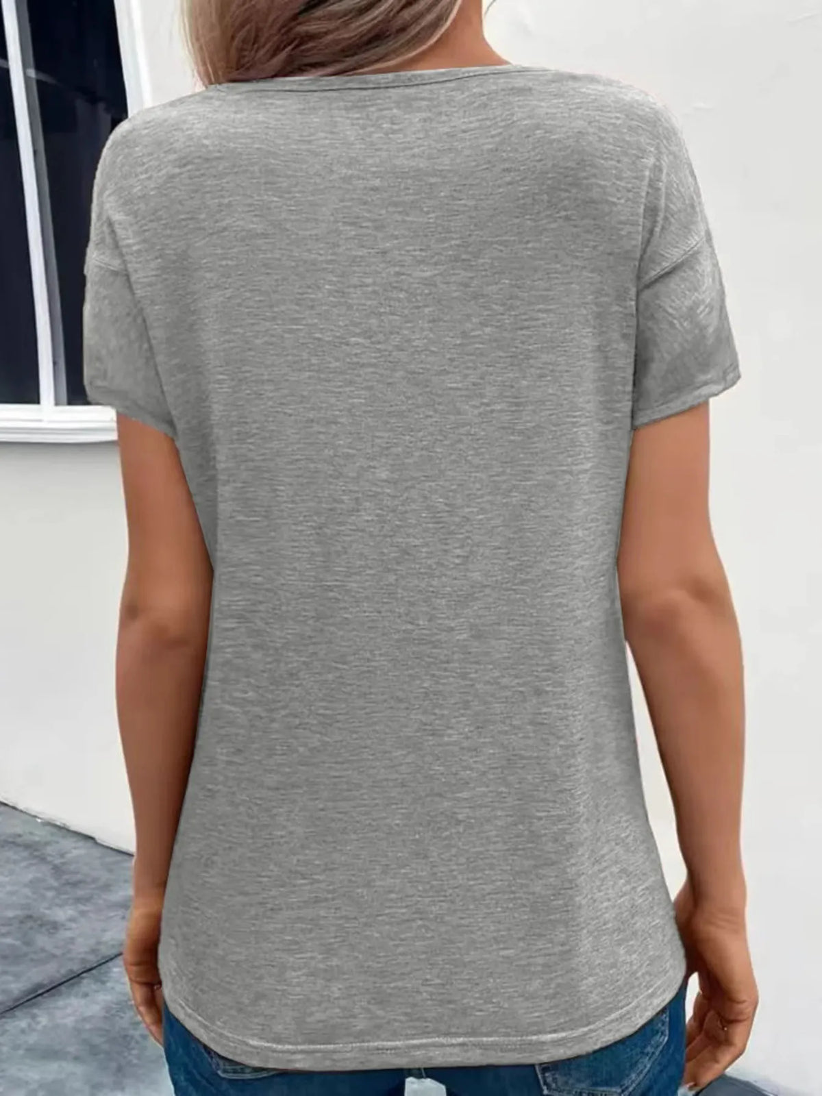 Short Sleeve V-neck Ruched T-shirt (10)