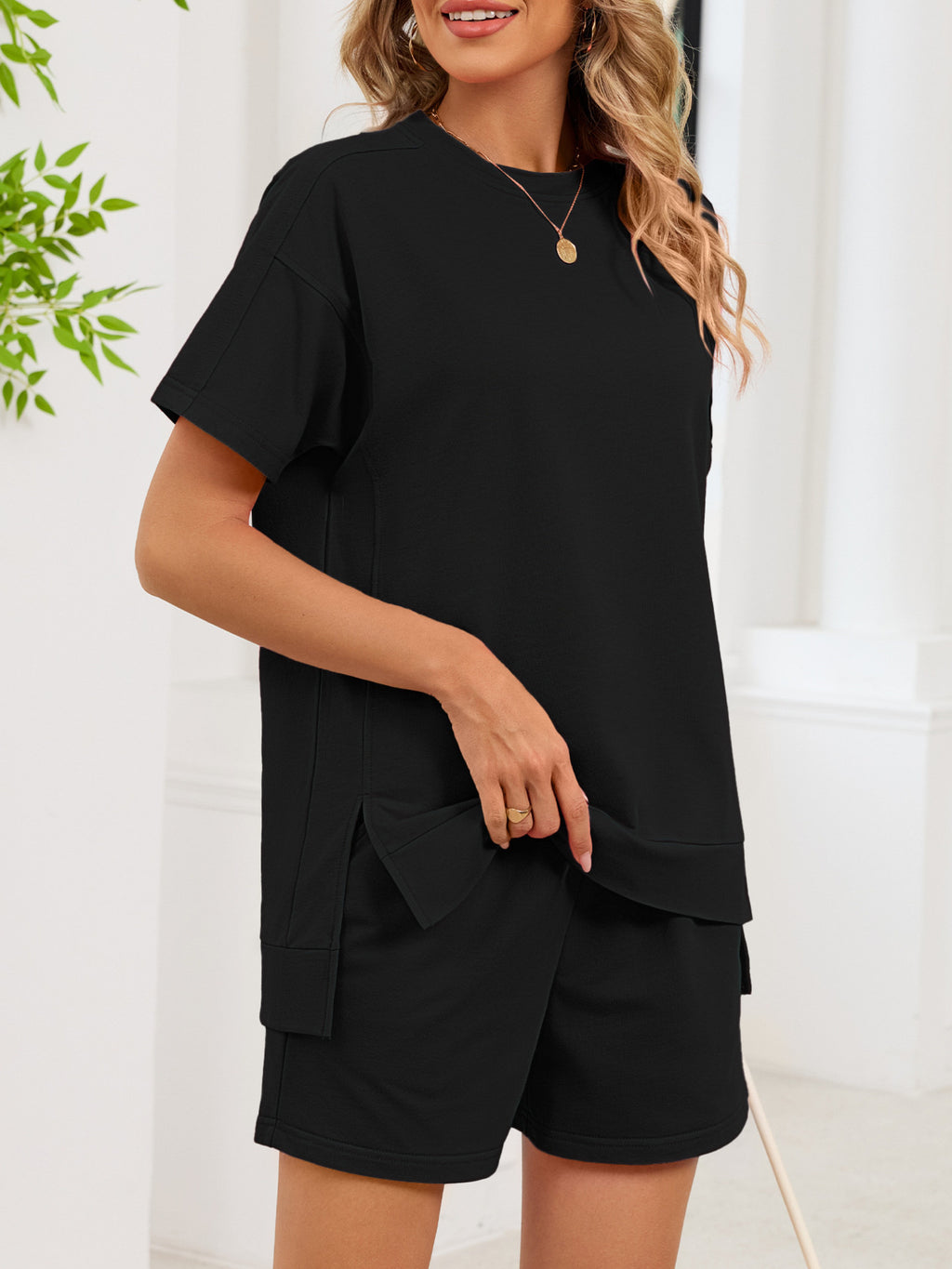 Round Neck Short Sleeve T-shirt Shorts Set (7)