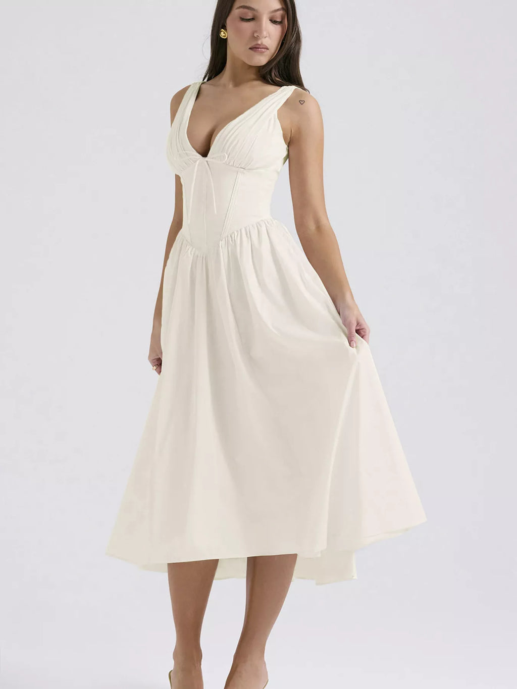 V-neck Sleeveless Midi Dress (22)