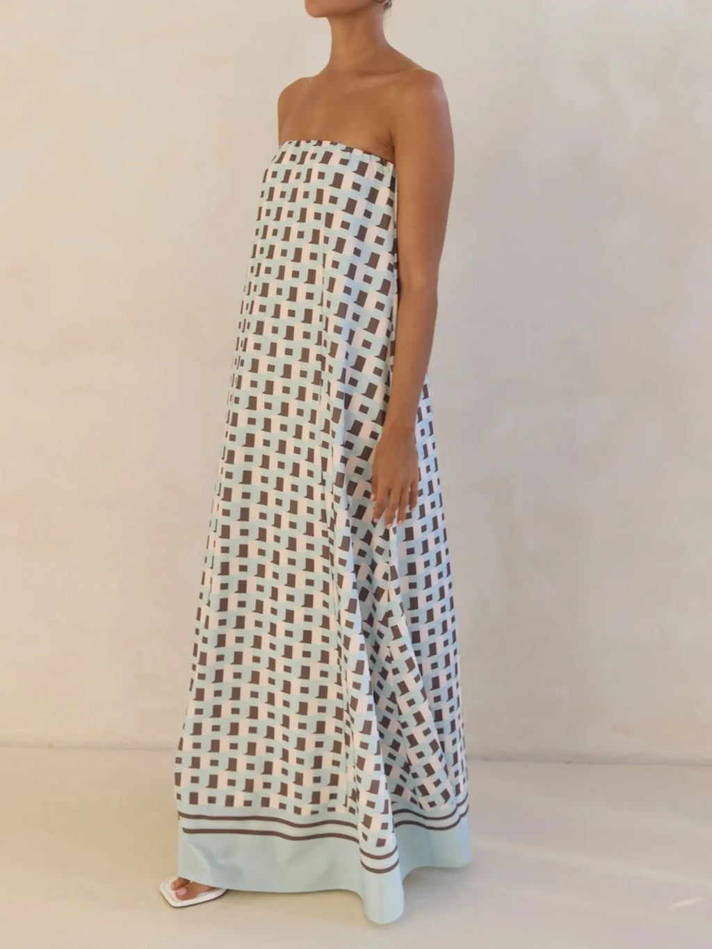 Smocked Printed Tube Maxi Dress (13)