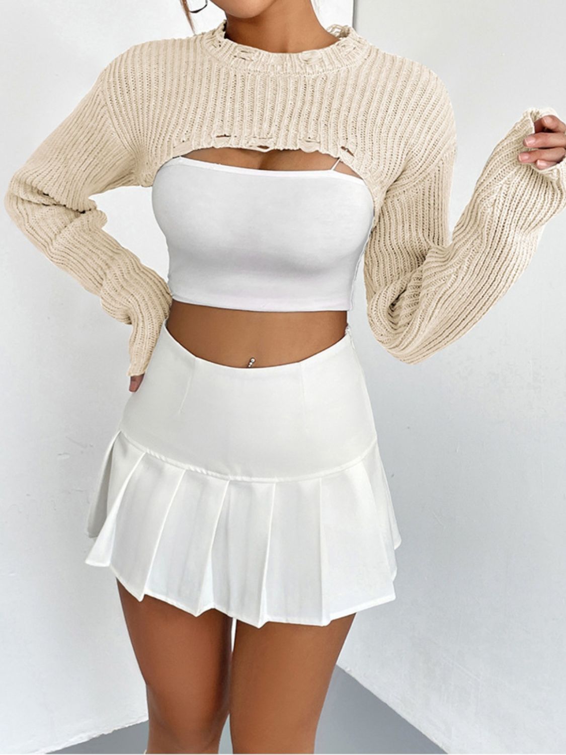 Distressed Long Sleeve Cropped Sweater (4)