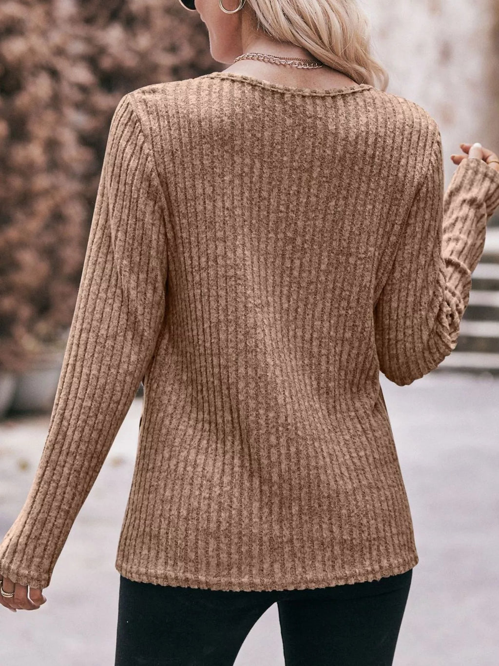 Ribbed Knit Long Sleeve T-shirt (23)
