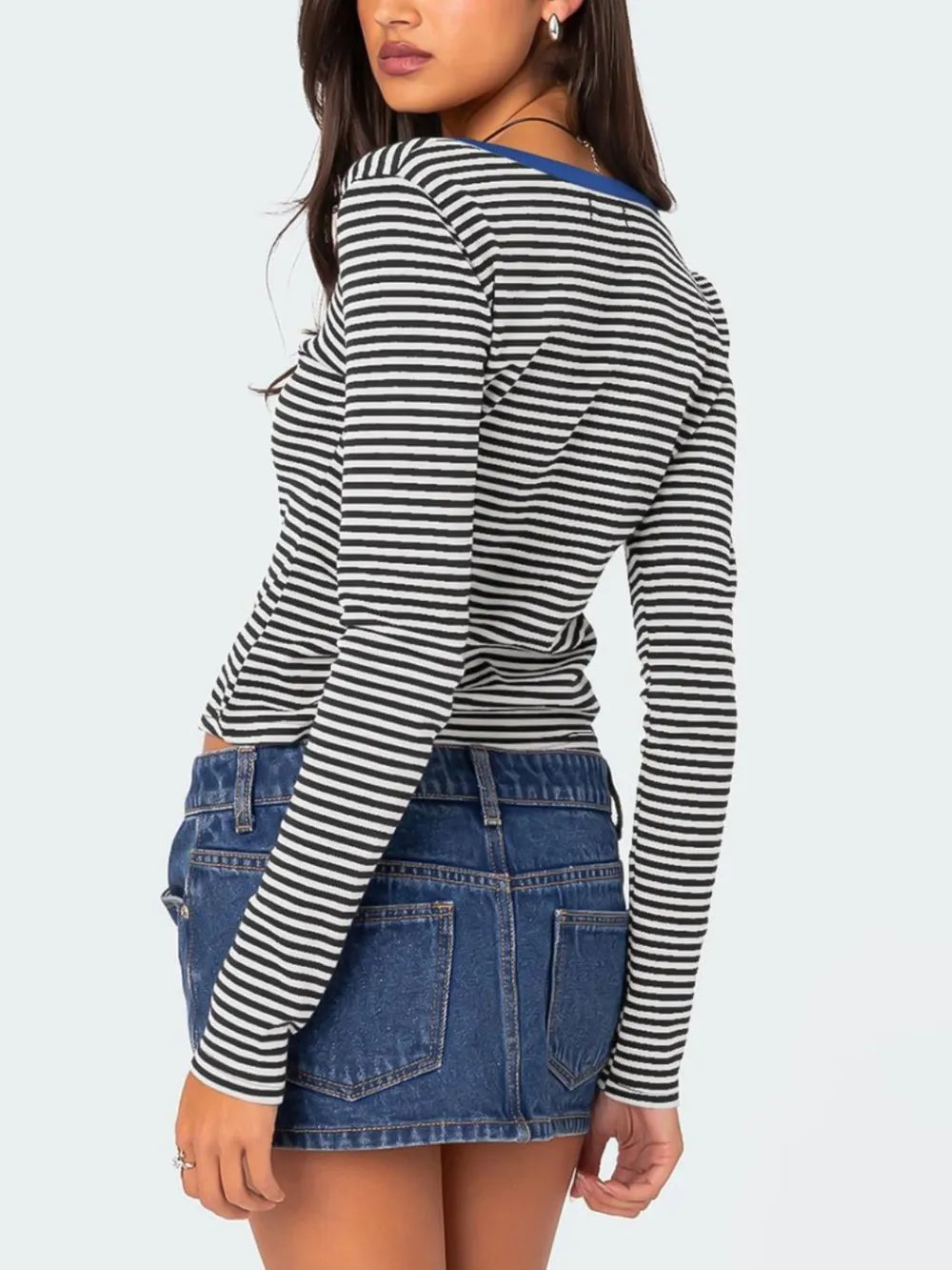 Buttoned Striped Long Sleeve T-shirt (2)