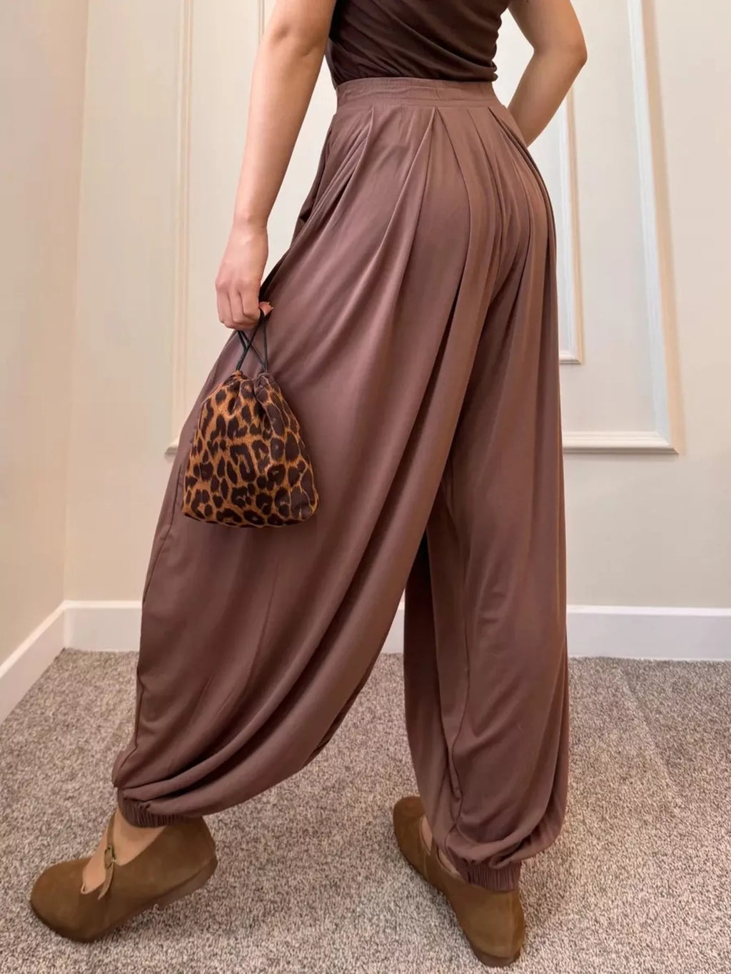 High-waisted Wide-leg Pants (9)