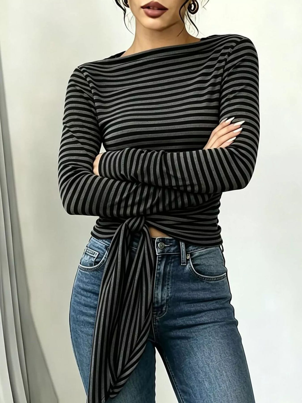 Long Sleeve Striped T-shirt Front Tie Detail (4)