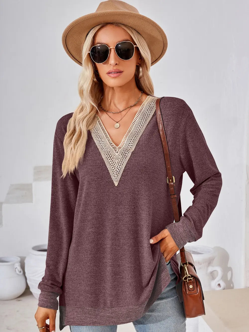 Crochet Contrast V-neck Long Sleeve Slit T-shirt (29)