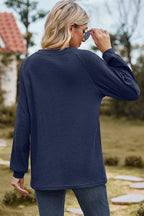 Eyelet Round Neck Long Sleeve T-shirt (6)