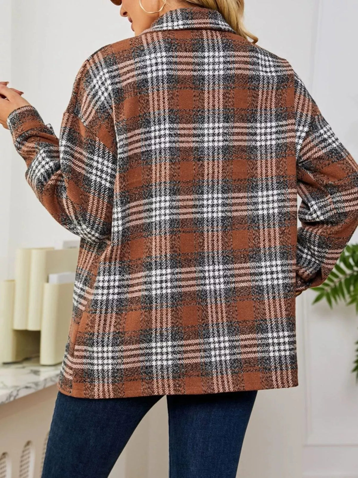 Plaid Button-up Shirt (8)