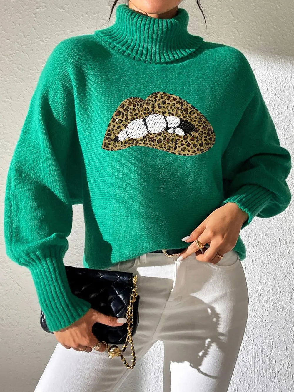 Lip Turtleneck Long Sleeve Sweater (9)