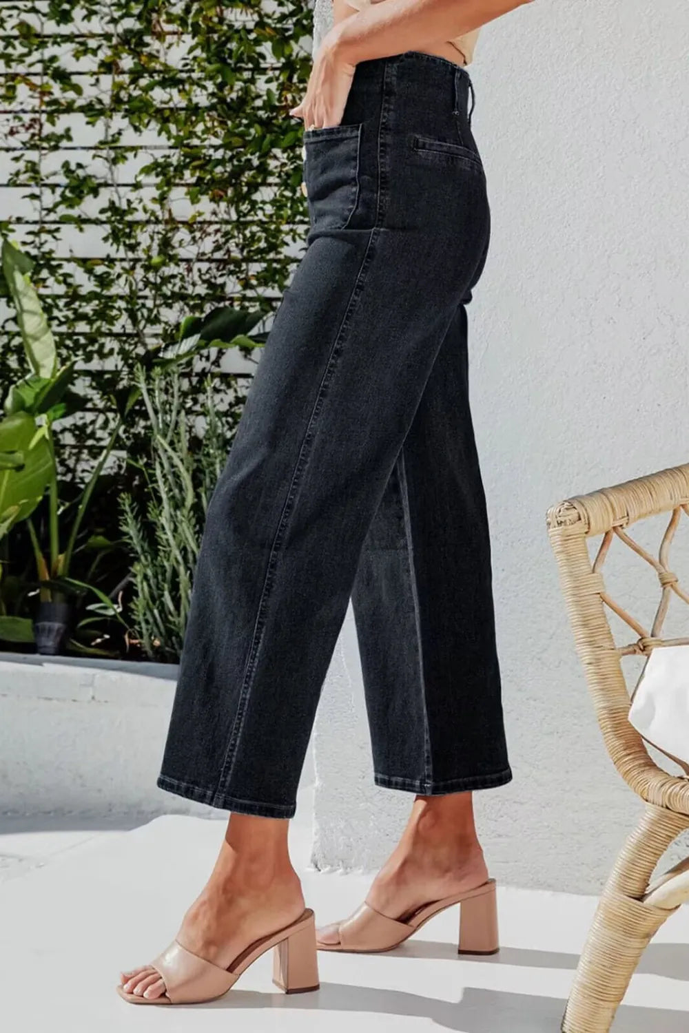 Button Fly Cropped Wide Leg Jeans (10)